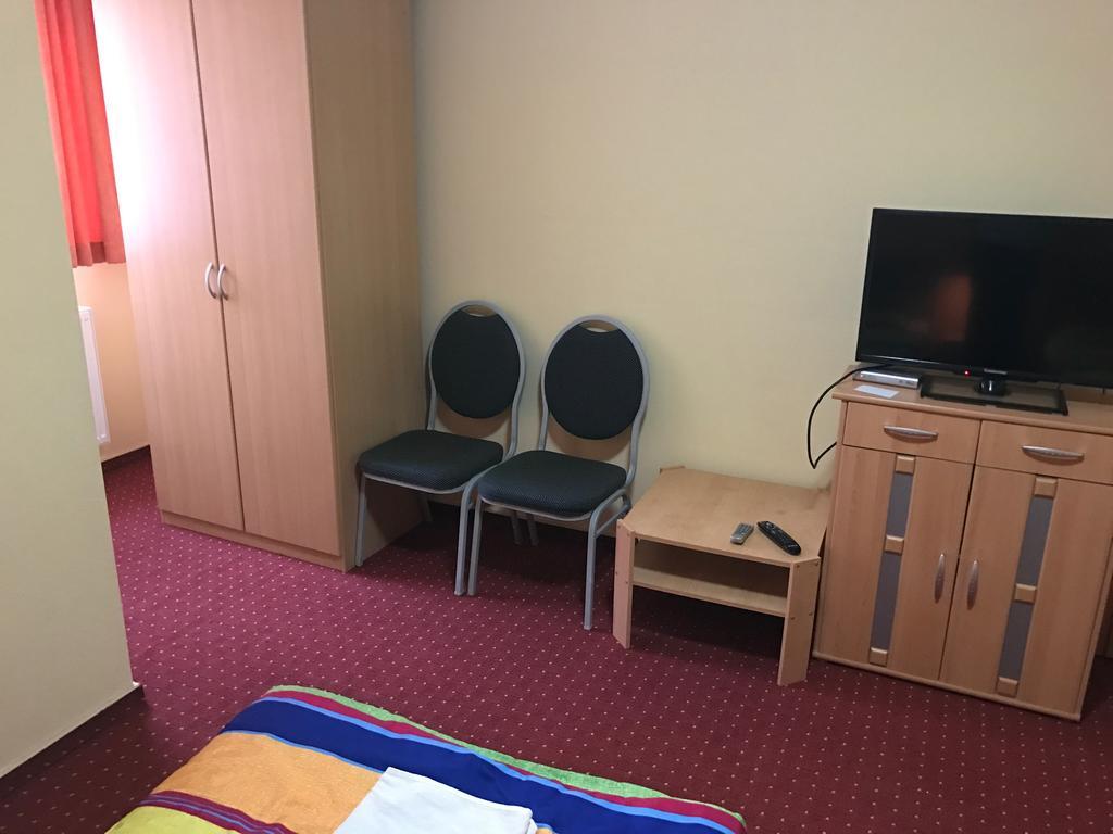 Staufenberg  Pension Rialto מראה חיצוני תמונה